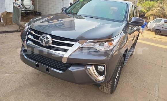 Comprar Usado Toyota Fortuner Outro Carro em Luanda em Luanda Province Comprar Usado Toyota Fortuner Outro Carro em Luanda em Luanda Province