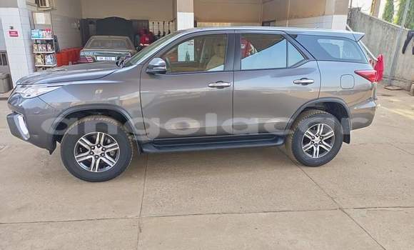 Comprar Usado Toyota Fortuner Outro Carro em Luanda em Luanda Province Comprar Usado Toyota Fortuner Outro Carro em Luanda em Luanda Province