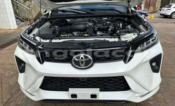 Comprar Usado Toyota Fortuner Branco Carro em Luanda em Luanda Province Comprar Usado Toyota Fortuner Branco Carro em Luanda em Luanda Province
