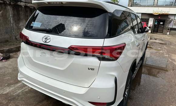 Comprar Usado Toyota Fortuner Branco Carro em Luanda em Luanda Province Comprar Usado Toyota Fortuner Branco Carro em Luanda em Luanda Province