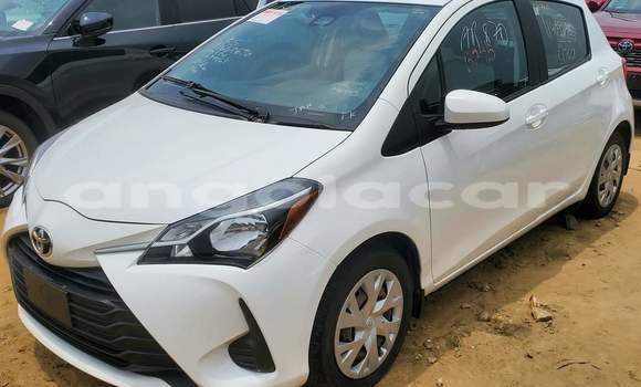 Comprar Usado Toyota Yaris Branco Carro em Luanda em Luanda Province Comprar Usado Toyota Yaris Branco Carro em Luanda em Luanda Province