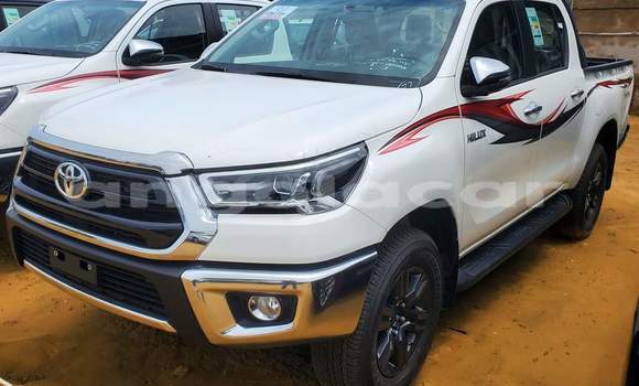 Comprar Usado Toyota Hilux Outro Carro em Luanda em Luanda Province Comprar Usado Toyota Hilux Outro Carro em Luanda em Luanda Province