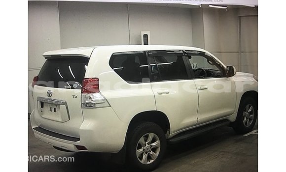 Comprar Importar Toyota Prado Branco Carro em Import - Dubai em Bengo Province Comprar Importar Toyota Prado Branco Carro em Import - Dubai em Bengo Province