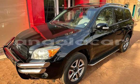 Comprar Usado Toyota RAV4 Outro Carro em Luanda em Luanda Province Comprar Usado Toyota RAV4 Outro Carro em Luanda em Luanda Province