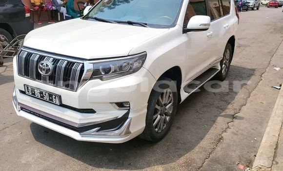 Buy Used Toyota Land Cruiser Prado White Car in Lobito in Benguela Buy Used Toyota Land Cruiser Prado White Car in Lobito in Benguela