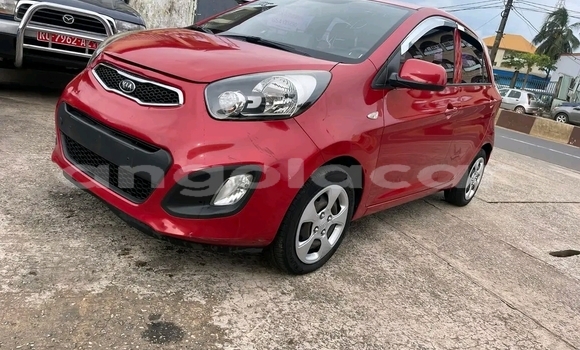 Acheter Occasion Voiture Kia Picanto Rouge à Luanda, Province de Luanda Acheter Occasion Voiture Kia Picanto Rouge à Luanda, Province de Luanda