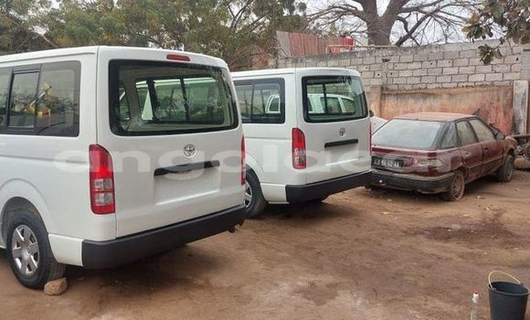 Acheter Occasion Voiture Toyota Hiace Autre à Luanda, Province de Luanda Acheter Occasion Voiture Toyota Hiace Autre à Luanda, Province de Luanda