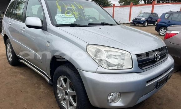Buy Used Toyota RAV4 Silver Car in Luanda in Luanda Province Buy Used Toyota RAV4 Silver Car in Luanda in Luanda Province