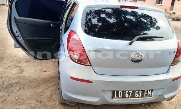 Comprar Usado Hyundai i20 Outro Carro em Luanda em Luanda Province Comprar Usado Hyundai i20 Outro Carro em Luanda em Luanda Province