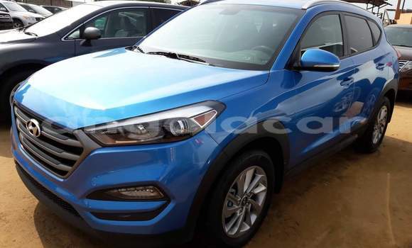 Acheter Occasion Voiture Hyundai Tucson Bleu à Luanda, Province de Luanda Acheter Occasion Voiture Hyundai Tucson Bleu à Luanda, Province de Luanda