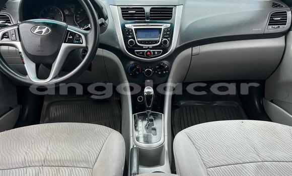 Comprar Usado Hyundai Accent Vermelho Carro em Luanda em Luanda Province Comprar Usado Hyundai Accent Vermelho Carro em Luanda em Luanda Province