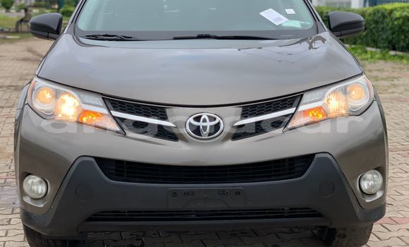 Buy Used Toyota RAV4 Other Car in Luanda in Luanda Province