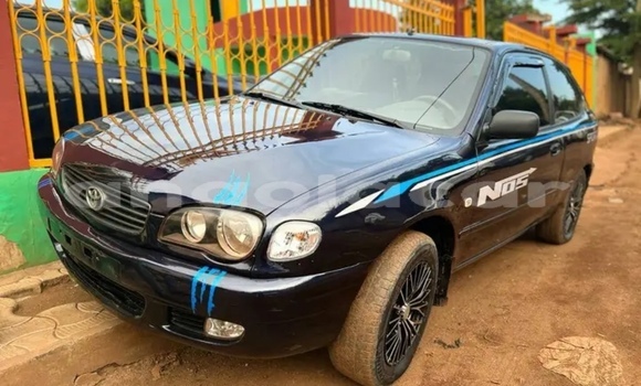 Comprar Usado Toyota Corolla Outro Carro em Luanda em Luanda Province