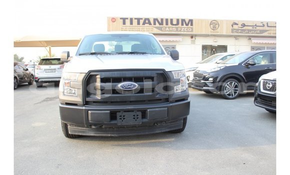 Acheter Import Voiture Ford Club Wagon Autre à Import - Dubai, Province de Bengo