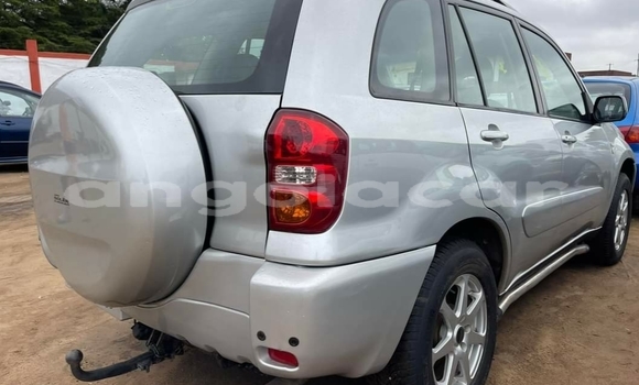 Comprar Usado Toyota RAV4 Outro Carro em Luanda em Luanda Province Comprar Usado Toyota RAV4 Outro Carro em Luanda em Luanda Province