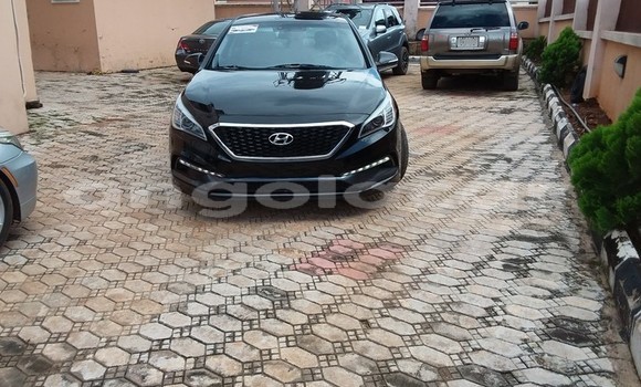 Acheter Occasion Voiture Hyundai Sonata Noir à Luanda, Province de Luanda