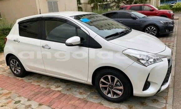Comprar Usado Toyota Yaris Branco Carro em Luanda em Luanda Province Comprar Usado Toyota Yaris Branco Carro em Luanda em Luanda Province