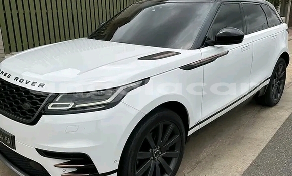 Acheter Occasion Voiture Range Rover Range Rover Blanc à Luanda, Province de Luanda Acheter Occasion Voiture Range Rover Range Rover Blanc à Luanda, Province de Luanda