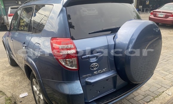 Comprar Usado Toyota RAV4 Outro Carro em Luanda em Luanda Province Comprar Usado Toyota RAV4 Outro Carro em Luanda em Luanda Province