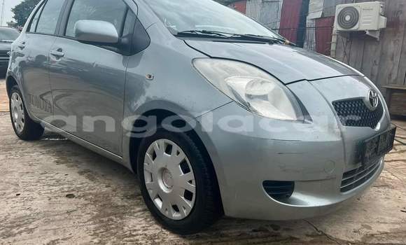 Comprar Usado Toyota Yaris Prata Carro em Luanda em Luanda Province Comprar Usado Toyota Yaris Prata Carro em Luanda em Luanda Province