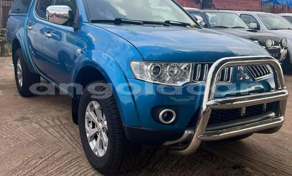 Comprar Usado Mitsubishi L200 Azul Carro em Luanda em Luanda Province Comprar Usado Mitsubishi L200 Azul Carro em Luanda em Luanda Province