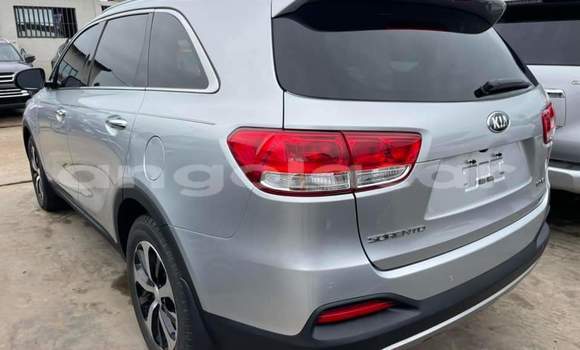 Acheter Occasion Voiture Kia Sorento Gris à Luanda, Province de Luanda Acheter Occasion Voiture Kia Sorento Gris à Luanda, Province de Luanda