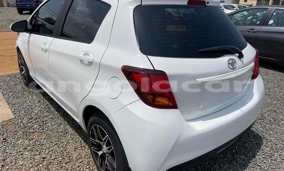 Buy Used Toyota Yaris White Car in Luanda in Luanda Province Buy Used Toyota Yaris White Car in Luanda in Luanda Province