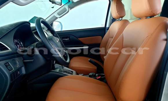 Acheter Occasion Voiture Mitsubishi L200 Bleu à Luanda, Province de Luanda Acheter Occasion Voiture Mitsubishi L200 Bleu à Luanda, Province de Luanda