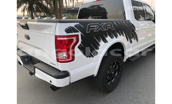 Comprar Importar Ford Club Wagon Branco Carro em Import - Dubai em Bengo Province Comprar Importar Ford Club Wagon Branco Carro em Import - Dubai em Bengo Province