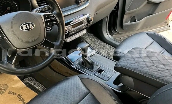 Acheter Occasion Voiture Kia Sorento Noir à Lobito, Benguela Acheter Occasion Voiture Kia Sorento Noir à Lobito, Benguela