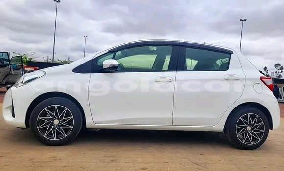 Buy Used Toyota Yaris White Car in Luanda in Luanda Province Buy Used Toyota Yaris White Car in Luanda in Luanda Province