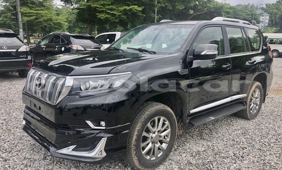 Buy Used Toyota Land Cruiser Black Car in Luanda in Luanda Province Buy Used Toyota Land Cruiser Black Car in Luanda in Luanda Province
