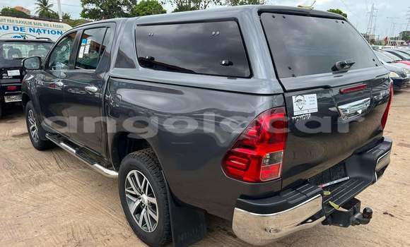 Comprar Usado Toyota Hilux Preto Carro em Luanda em Luanda Province Comprar Usado Toyota Hilux Preto Carro em Luanda em Luanda Province