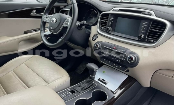 Acheter Occasion Voiture Kia Sorento Noir à Luanda, Province de Luanda Acheter Occasion Voiture Kia Sorento Noir à Luanda, Province de Luanda