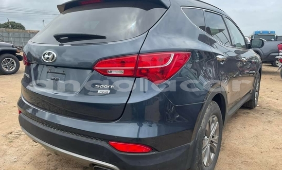 Buy Used Hyundai Santa Fe Other Car in Luanda in Luanda Province Buy Used Hyundai Santa Fe Other Car in Luanda in Luanda Province