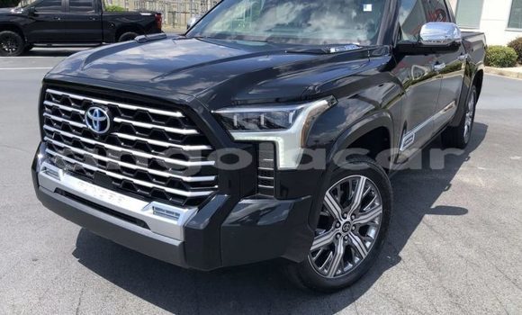 Buy Import Toyota Tundra Black Car in Import - Dubai in Bengo Province