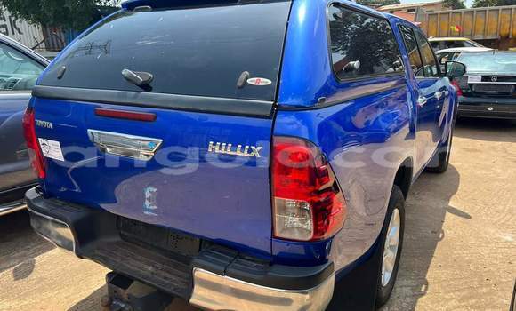Buy Used Toyota Hilux Blue Car in Luanda in Luanda Province Buy Used Toyota Hilux Blue Car in Luanda in Luanda Province