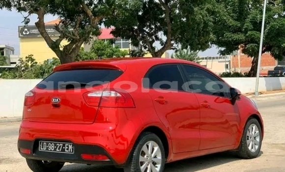 Comprar Usado Kia rio Vermelho Carro em Luanda em Luanda Province