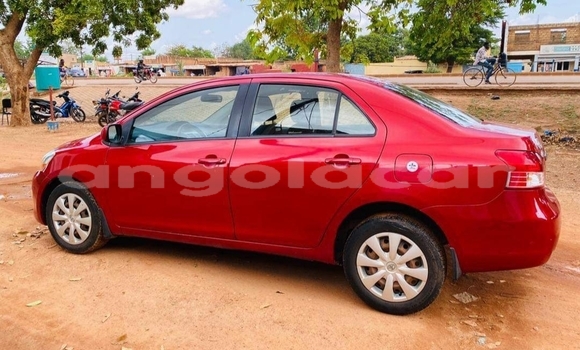 Acheter Occasion Voiture Toyota Yaris Rouge à Luanda, Province de Luanda Acheter Occasion Voiture Toyota Yaris Rouge à Luanda, Province de Luanda