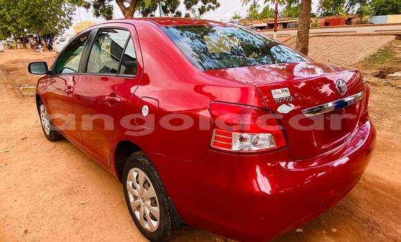 Acheter Occasion Voiture Toyota Yaris Rouge à Luanda, Province de Luanda Acheter Occasion Voiture Toyota Yaris Rouge à Luanda, Province de Luanda