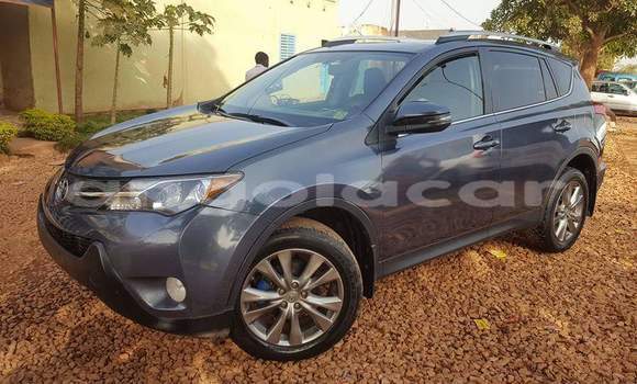 Buy Used Toyota RAV4 Blue Car in Luanda in Luanda Province Buy Used Toyota RAV4 Blue Car in Luanda in Luanda Province