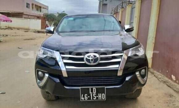 Comprar Usado Toyota Fortuner Bege Carro em Benguela em Benguela
