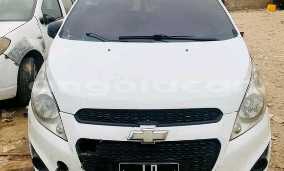 Buy Used Chevrolet spark White Car in Luanda in Luanda Province Buy Used Chevrolet spark White Car in Luanda in Luanda Province