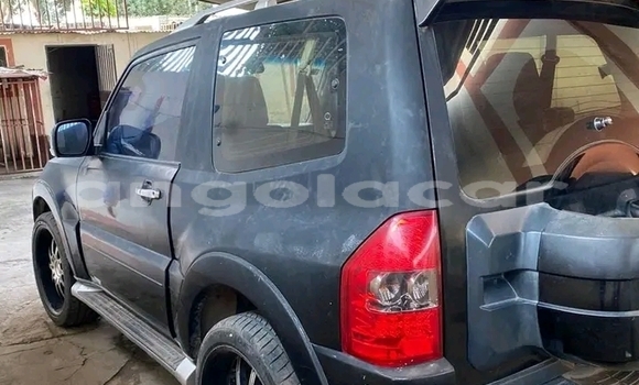 Comprar Usado Mitsubishi Pajero Outro Carro em Luanda em Luanda Province Comprar Usado Mitsubishi Pajero Outro Carro em Luanda em Luanda Province