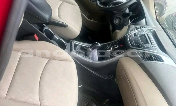 Comprar Usado Hyundai Elantra Vermelho Carro em Luanda em Luanda Province Comprar Usado Hyundai Elantra Vermelho Carro em Luanda em Luanda Province