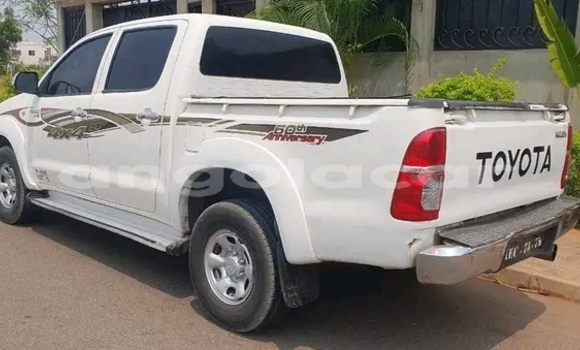 Comprar Usado Toyota Hilux Branco Carro em Luanda em Luanda Province Comprar Usado Toyota Hilux Branco Carro em Luanda em Luanda Province