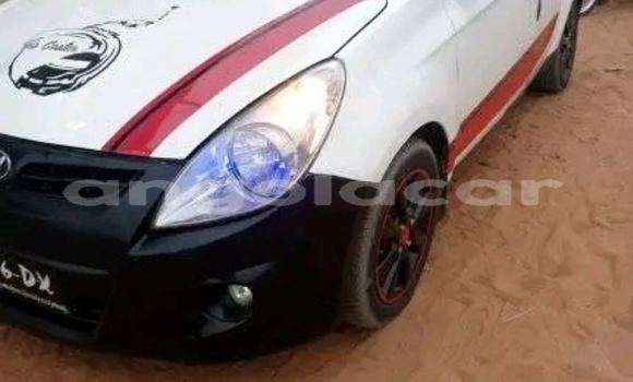 Acheter Occasion Voiture Hyundai i20 Blanc à Luanda, Province de Luanda Acheter Occasion Voiture Hyundai i20 Blanc à Luanda, Province de Luanda