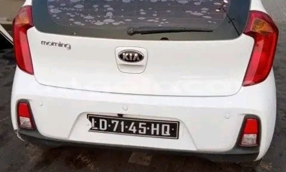 Acheter Occasion Voiture Kia Morning Blanc à Luanda, Province de Luanda Acheter Occasion Voiture Kia Morning Blanc à Luanda, Province de Luanda