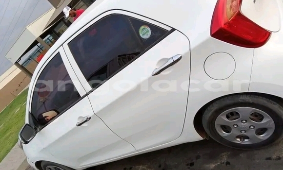 Acheter Occasion Voiture Kia Morning Blanc à Luanda, Province de Luanda Acheter Occasion Voiture Kia Morning Blanc à Luanda, Province de Luanda