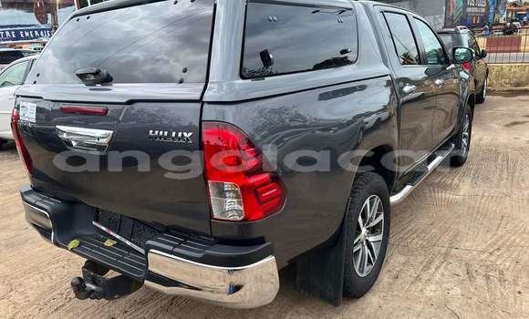 Acheter Occasion Voiture Toyota Hilux Noir à Luanda, Province de Luanda Acheter Occasion Voiture Toyota Hilux Noir à Luanda, Province de Luanda